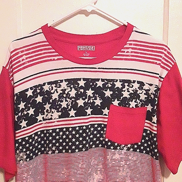 metro one Other - Patriotic Tee L